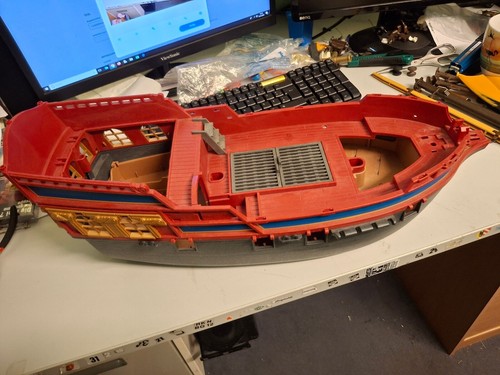 Schiffsrumpf piratenschiff - x,